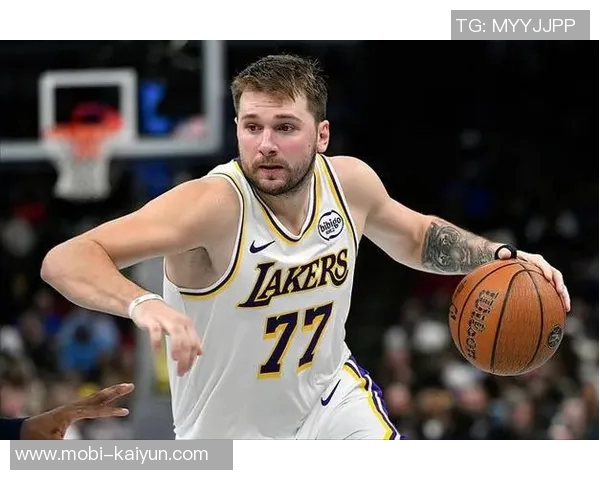 东契奇领衔本赛季40场次排行榜里夫斯紧随其后表现不俗